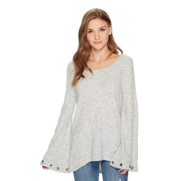 kenzie Sweaters - Kenzie Grommet Bell Sleeve High/Low Sweate…